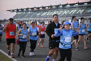 BIB: 7327, 72326, 5079
                            <button type="button" onclick="openModal(10463709)" class="btn btn-primary btn-sm float-right btn-popup" data-toggle="modal" data-target=".modal-high-quality">
                        <i class="fas fa-shopping-cart"></i> Add to Cart
                    </button>
                                            <button type="button" onclick="isThisMe(10463709, true)" class="btn btn-success btn-sm float-right btn-popup btn-isme hidden" data-toggle="tooltip" data-placement="bottom" title="นี่คือรูปของคุณใช่ไหม คลิกที่นี่เพื่อเอาเข้าอัลบั้ม">
                        <i class="fas fa-plus"></i> Add to album
                    </button>
                    <button type="button" onclick="isThisMe(10463709, false)" class="btn btn-warning btn-sm float-right btn-popup btn-isnotme hidden">
                        <i class="fas fa-ban"></i> Remove from album
                    </button>